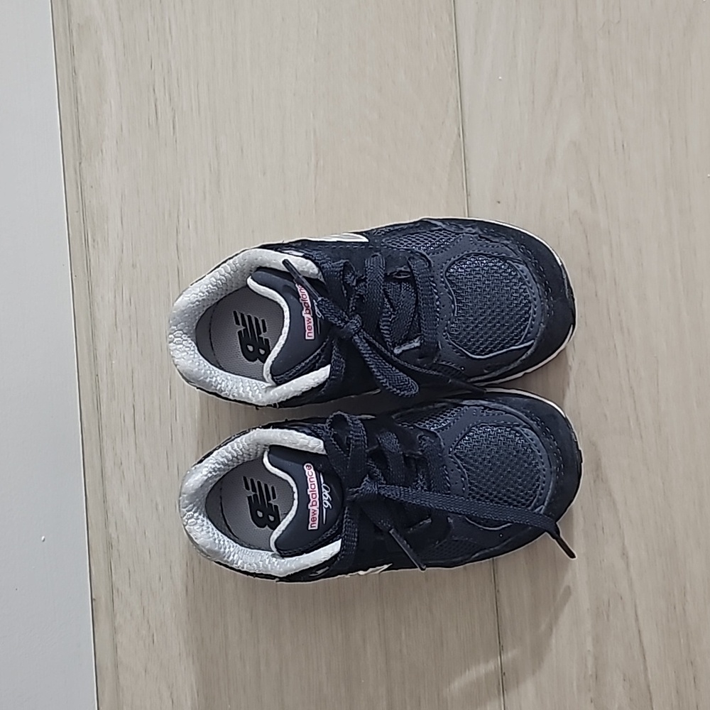 New Balance 990 Navy Blue size 7